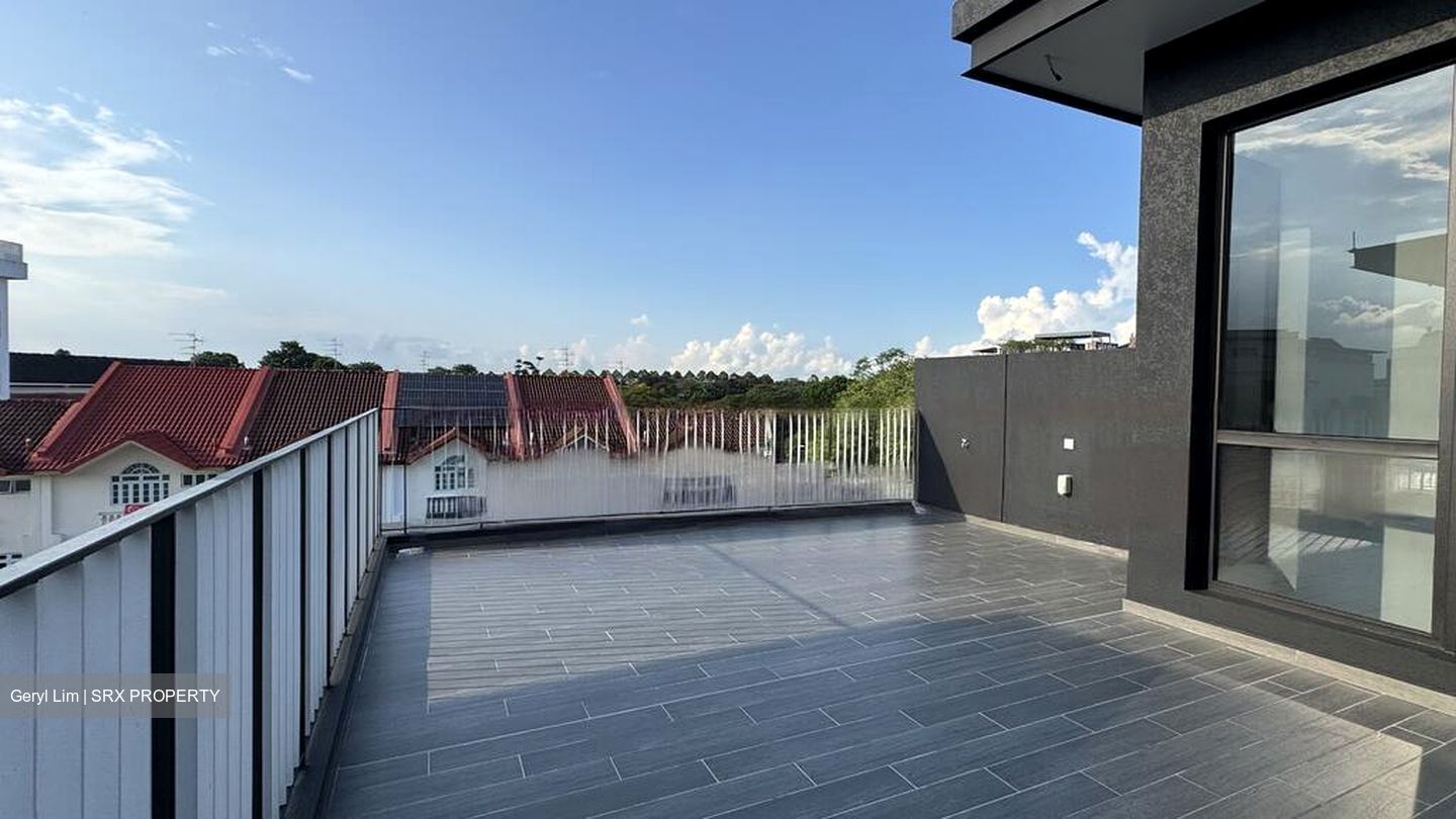 Loyang Besar Close (D17), Terrace #486424721